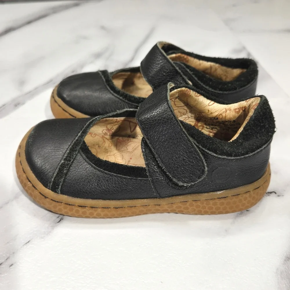 Livie & Luca Mary Jane Shoes Girls Size 5M Black Leather Hook Loop Casual